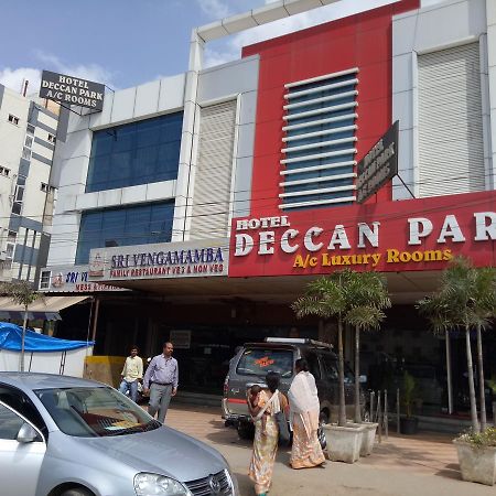 Hotel Deccan Park Хайдарабад Экстерьер фото