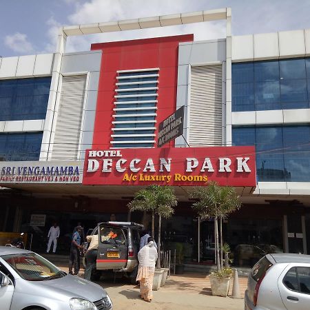Hotel Deccan Park Хайдарабад Экстерьер фото