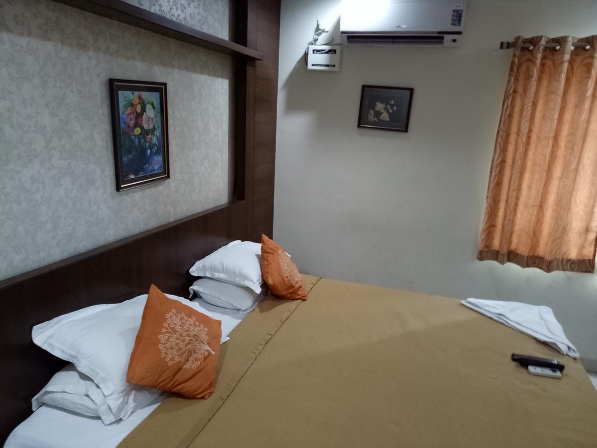 Hotel Deccan Park Хайдарабад Экстерьер фото