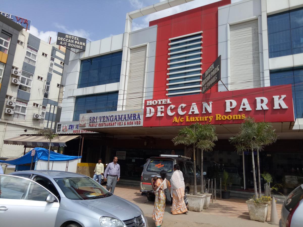 Hotel Deccan Park Хайдарабад Экстерьер фото