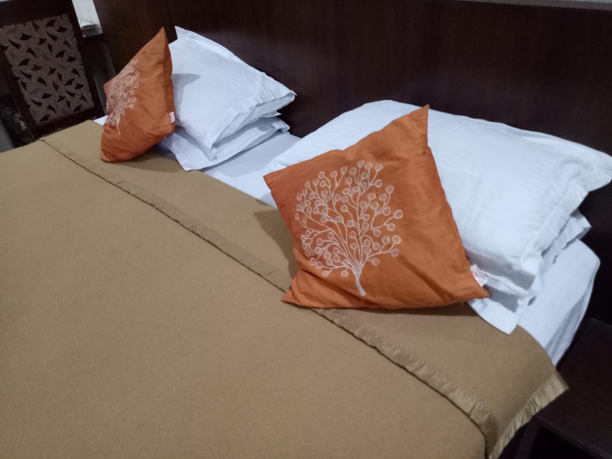 Hotel Deccan Park Хайдарабад Экстерьер фото