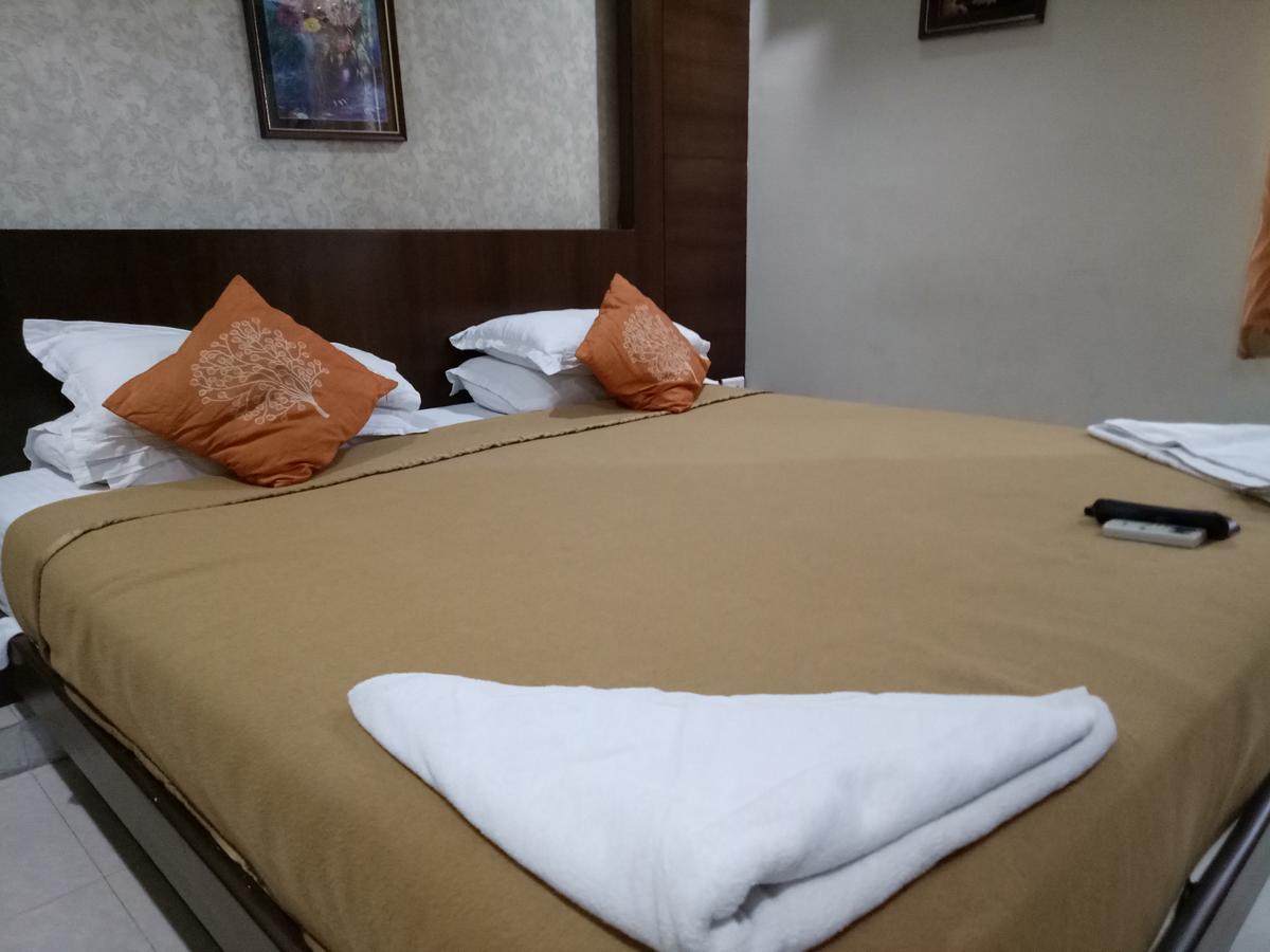 Hotel Deccan Park Хайдарабад Экстерьер фото